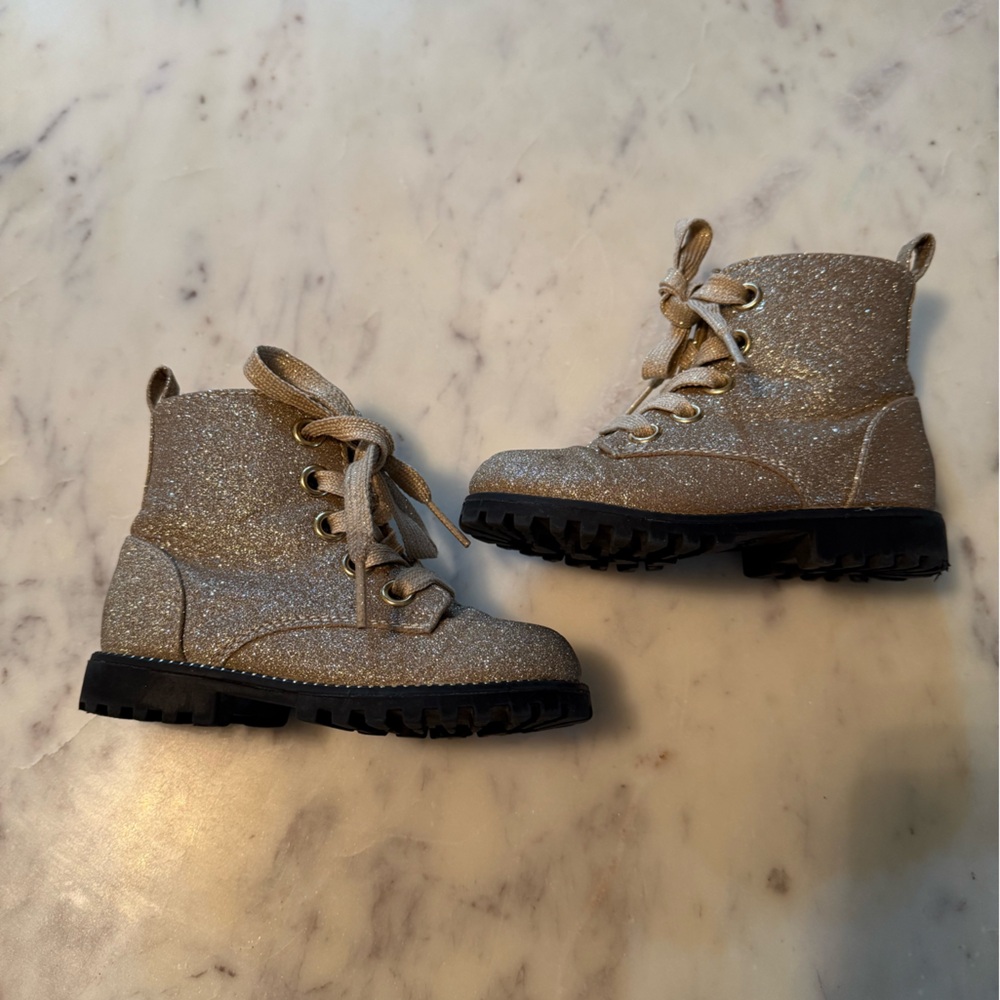 Like New Gold Sparkly Gold Kids Boots